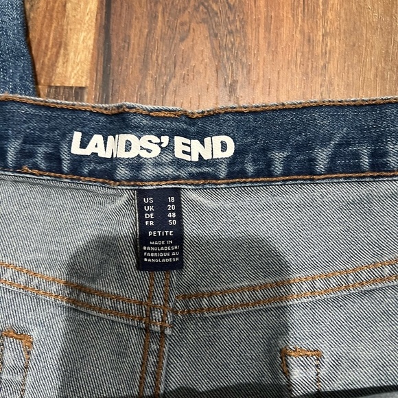 Lands' End Classic Blue Jeans Size 18 NWT Good Quality Classic Jeans - Picture 4 of 4